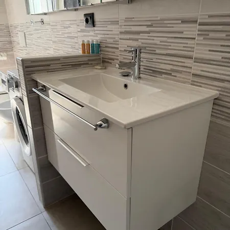 Apartment Bilocale A Due Passi Dal Centro Turin